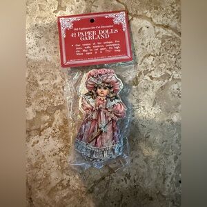Vintage old-fashioned die cut decoration 42 paper dolls garland 1985
